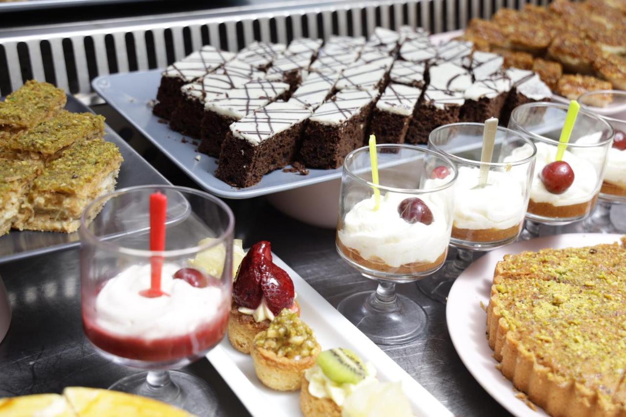 The Mirage Resort & Spa Хамамет Екстериор снимка Desserts